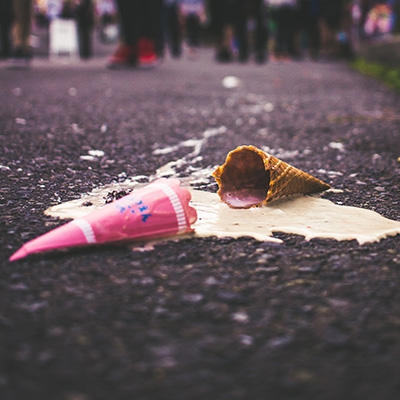 Photo of a broken ice cream cone.