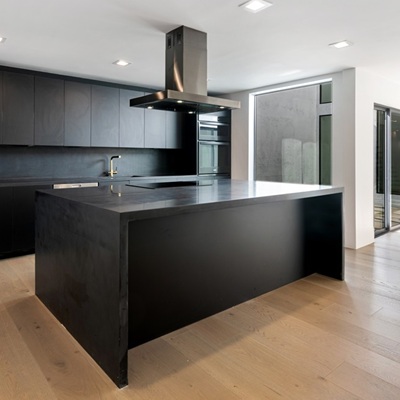 Image of a modern, empty kitchen.