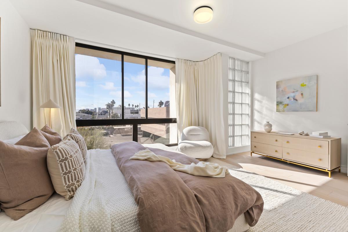 Interior photo of a townhome unit at Soleil in Midtown Phoenix.