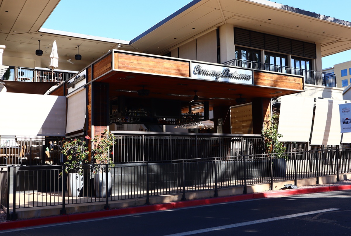 A photo of Kierland Commons in Scottsdale, Arizona.