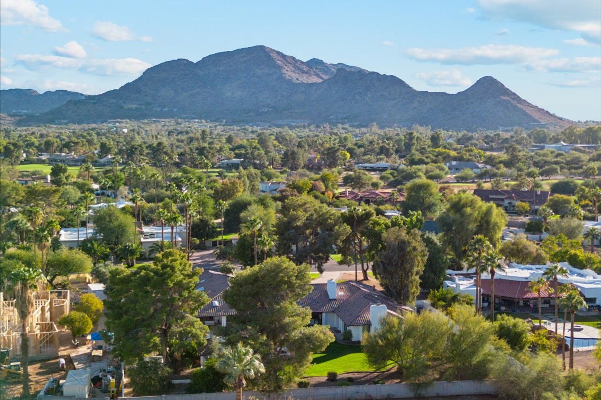 Paradise Valley Arizona aerial view of affluent neighborhood
