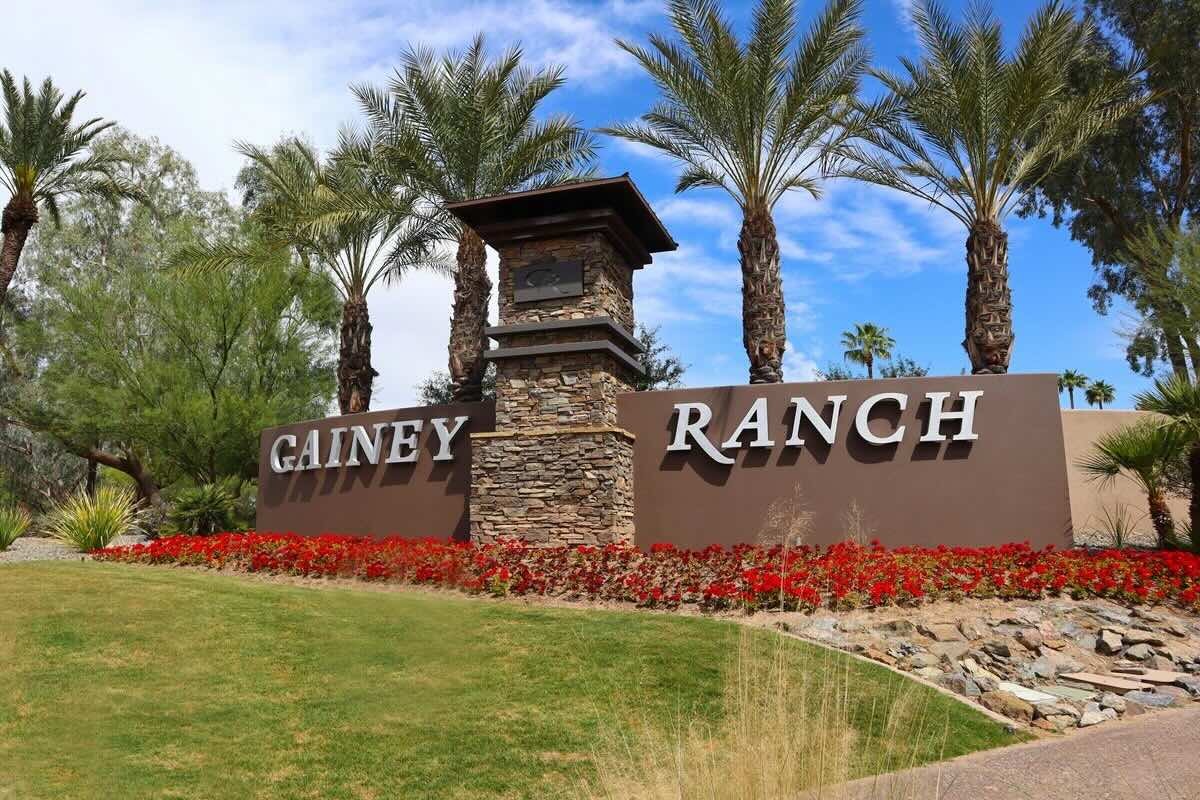 Gainey Ranch perimeter wall